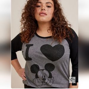 torrid disney Mickey Mouse Classic Fit Crew Neck Raglan Top size 1X NWT